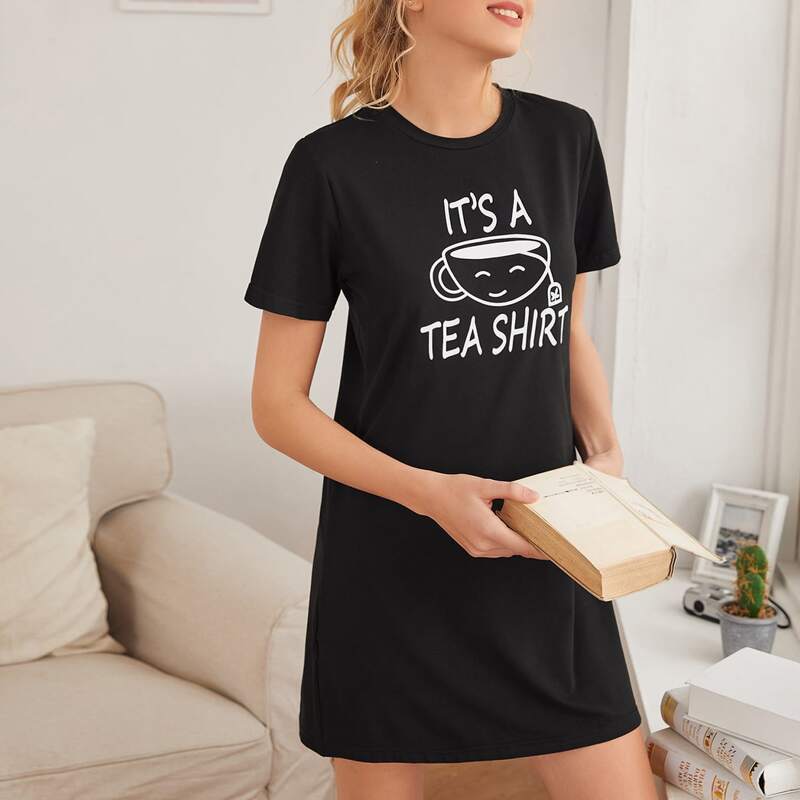 

Slogan & Cartoon Graphic Nightdress, Black