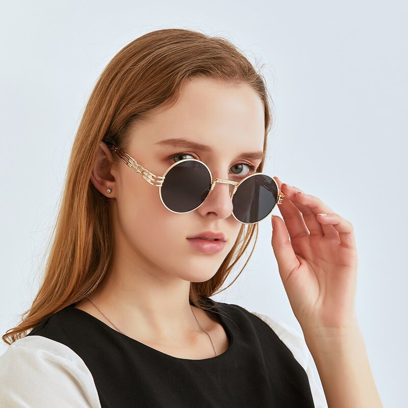 

Round Frame Sunglasses