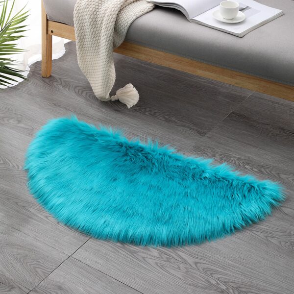 

Solid Color Semicircle Plush Carpet, Blue