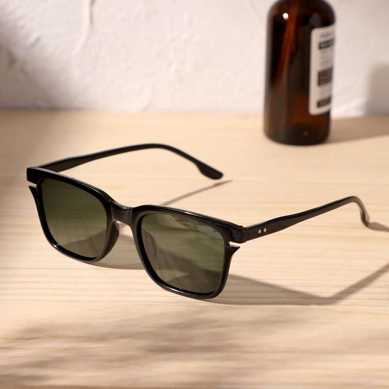 

Guys Square Frame Sunglasses, Dark green