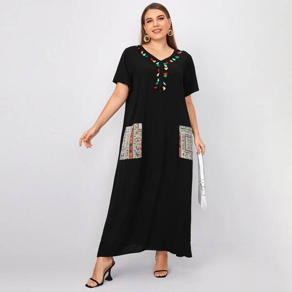 

Plus Geo Print Pocket Tassel Detail Dress, Black