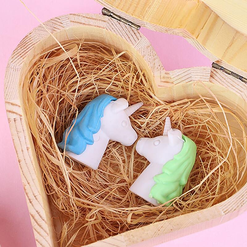 

3pcs Unicorn Shaped Random Eraser, Multicolor