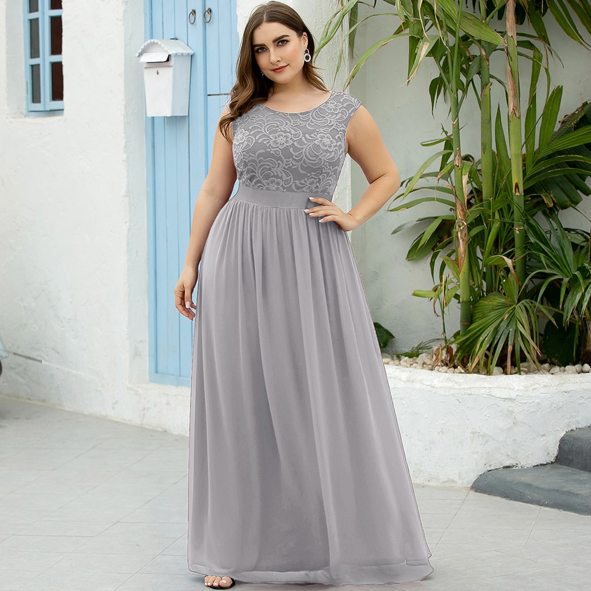 1610011235dbf1bd543f1ec4f3a224fdd93937b2c6 вечерние платья без рукавов в пол