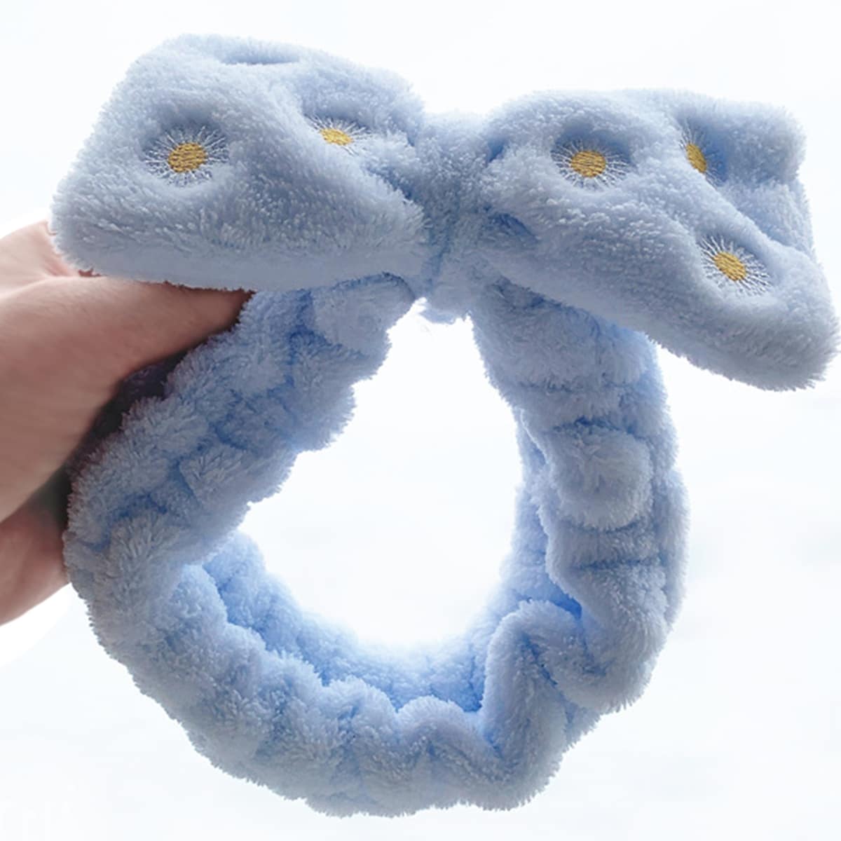 

Daisy Embroidery Bow Bath Headband, Blue