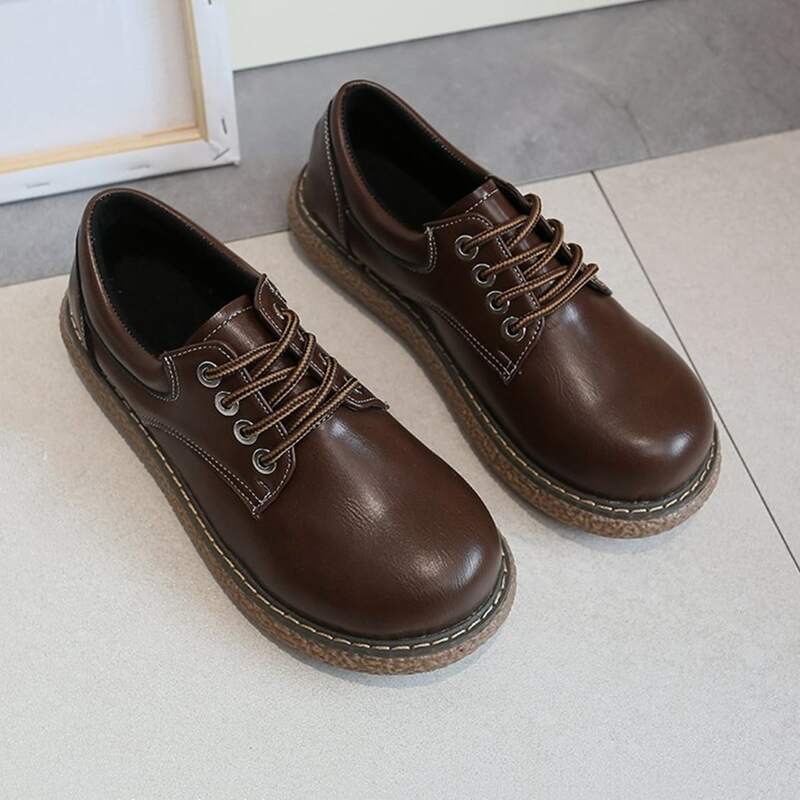 

Lace-up Round Toe Oxfords, Coffee brown