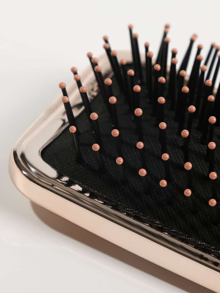 1 pezzo Spazzola per capelli/pettine metallico, spazzola per capelli con cuscinetto anti crespo per rimuovere la polvere dai capelli per tutti i tipi di capelli, spazzola per capelli, pettine, accessori per capelli, prodotti per capelli e accessori per parrucchieri, essenziali da viaggio per la bellezza, articoli essenziali per il ritorno a scuola, articoli essenziali per le vacanze, accessori per capelli da donna, spazzola, spazzole per capelli, spazzola per capelli, spazzola districante, spazzola a sfera, mini spazzola per capelli, set di spazzole per capelli, pettine in legno, spazzola per capelli, mini spazzola per capelli, spazzola districante, spazzole per capelli, spazzola per capelli ricci, attrezzatura per parrucchieri, essenziali da viaggio, essenziale da viaggio, acconciatura, parrucchiere, spazzola per capelli, spazzola per capelli lisci, spazzola per lo styling, spazzola per capelli ricci, spazzola per bordi, pettine per capelli