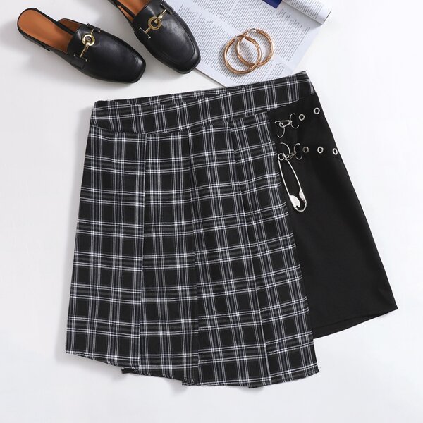 

Plus Paperclip Detail Tartan Panel Skirt, Black and white