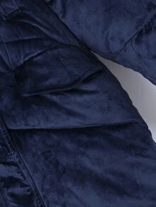 Parka con capucha y bolsillos de terciopelo suave