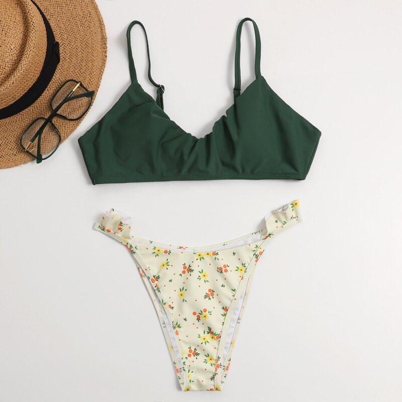 

Ditsy Floral Frill Bikini Swimsuit, Multicolor
