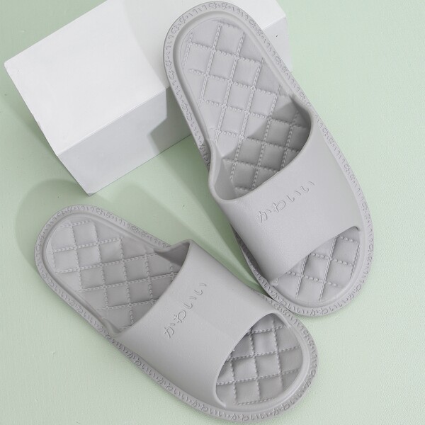 

Men Japanese Letter Embossed Slippers, Grey