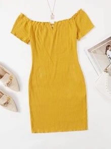 SHEIN Privé Plus V-bar Off Shoulder Lettuce Edge Dress - Yellow - View 1