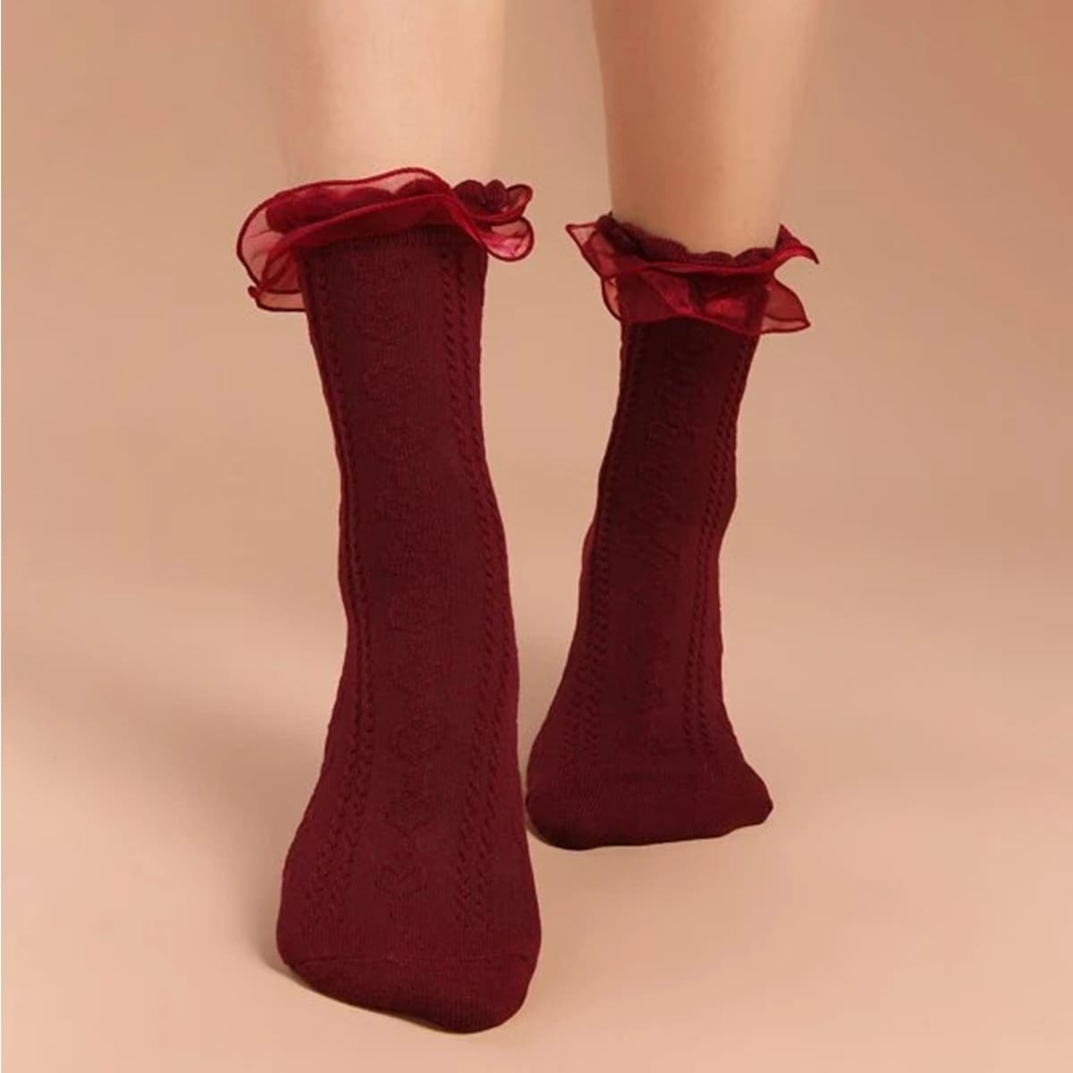 

Ruffle Trim Heart Crew Socks, Red