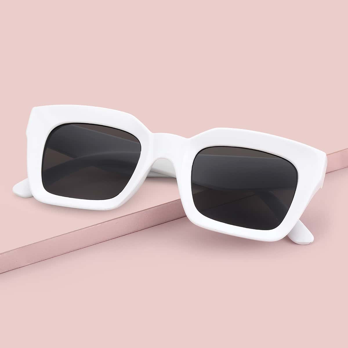 

Colorblock Square Frame Sunglasses