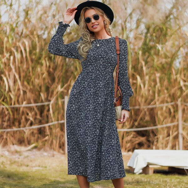 

Allover Print A-line Dress, Black and white