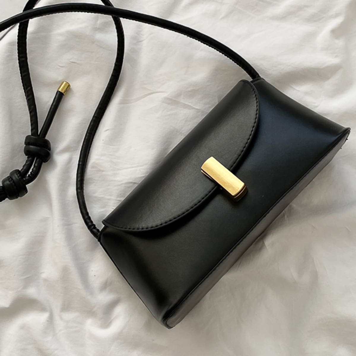 

Minimalist Baguette Bag, Black