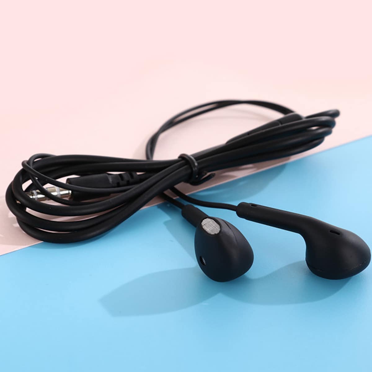 

1pc Minimalist In-ear Headphone, Black