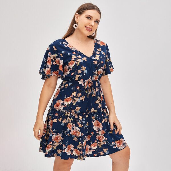 

Plus Butterfly Sleeve Layered Frilled Floral Dress, Multicolor