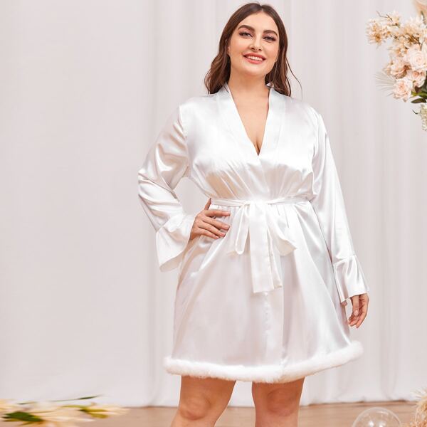 

Plus Belted Satin Robe, White