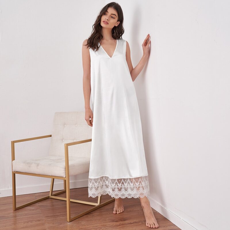 

Satin Contrast Lace V-neck Nightdress, White