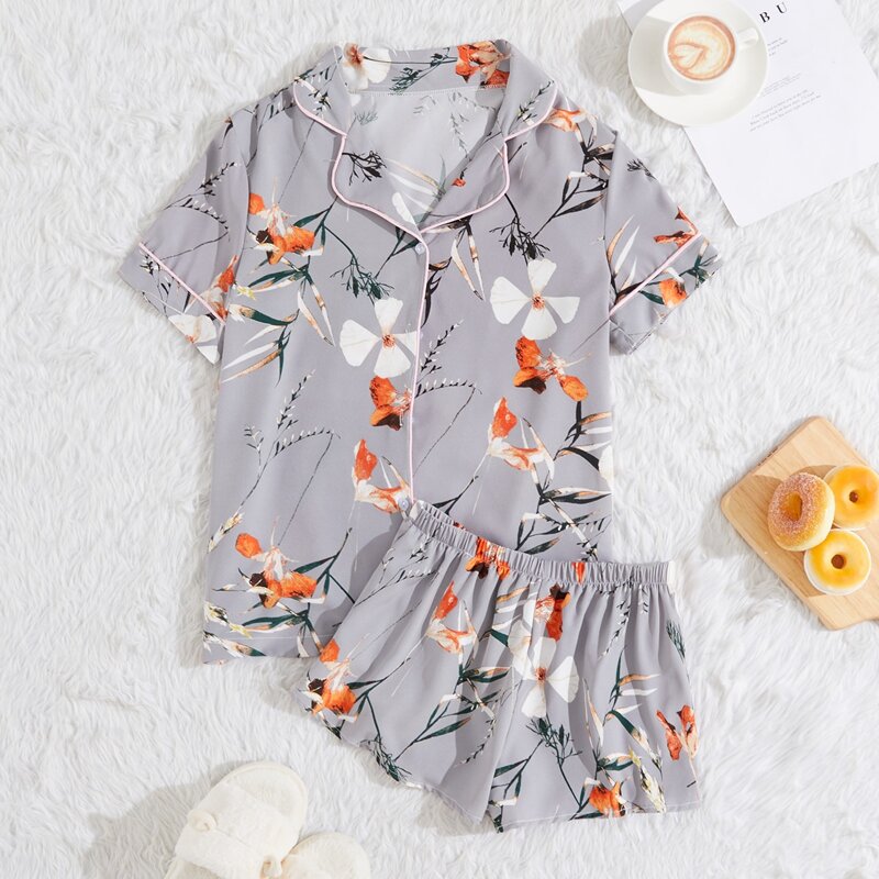 

Floral Print Contrast Binding Button Front Night Set, Multicolor