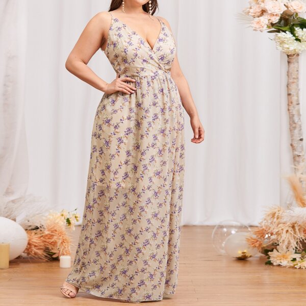 

Plus Ditsy Floral Surplice Cami Dress, Multicolor
