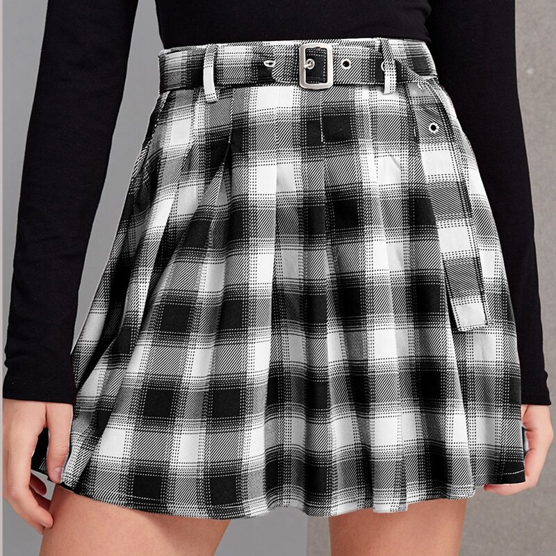 

Belted Plaid Pleated Skirt, Black and white