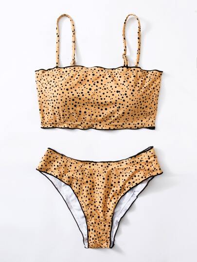 Bikini con bordo di lattuga con stampa dei dalmata