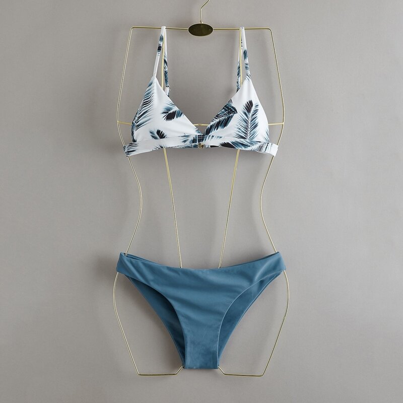 

Leaf Triangle Bikini Swimsuit, Multicolor