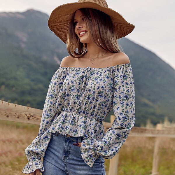 

Ditsy Floral Knot Bardot Blouse, Multicolor