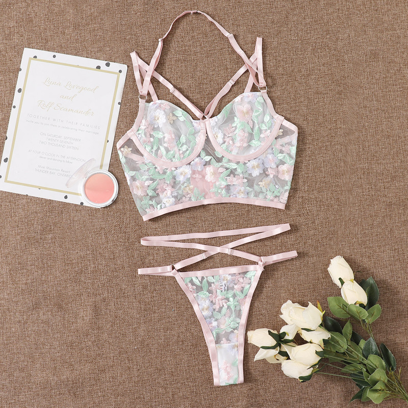 

Embroidered Mesh Underwire Harness Lingerie Set, Multicolor