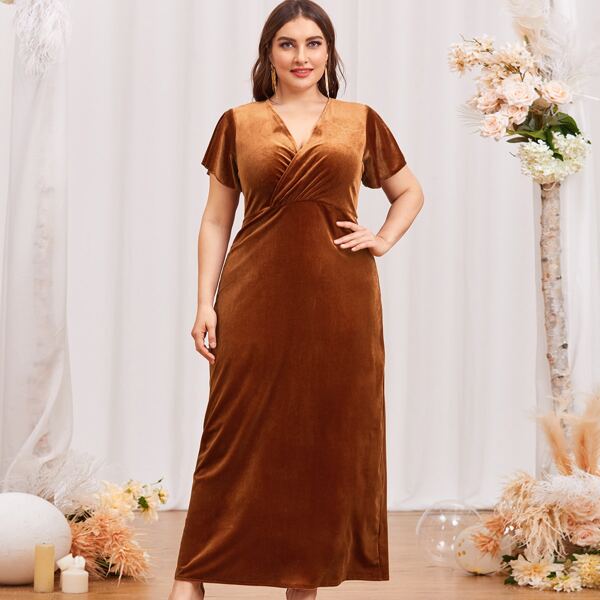

Plus Velvet Tie Back Surplice Front Dress, Brown