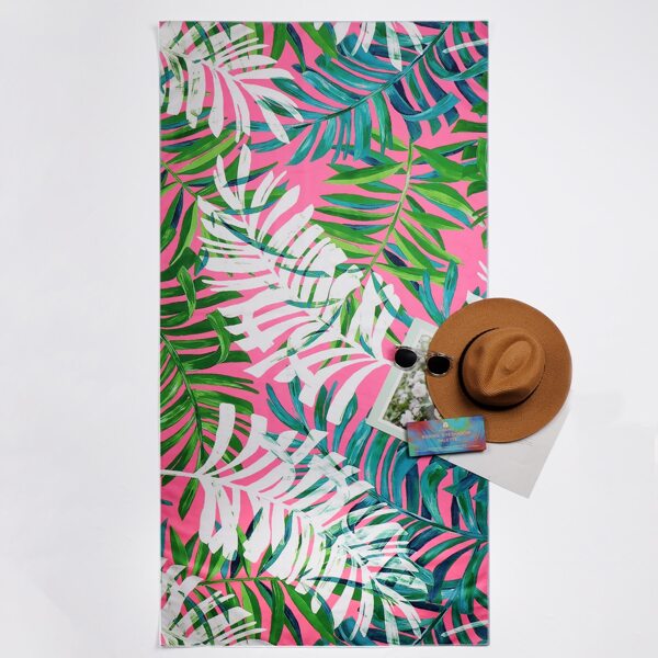 

Leaf Print Beach Blanket, Multicolor