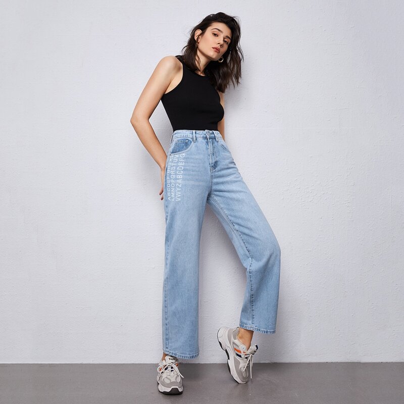

Letter Graphic Straight Jeans, Light wash