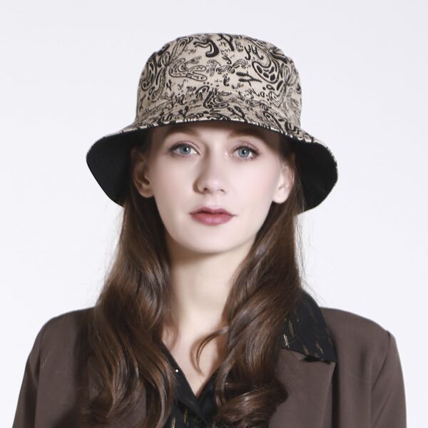 

Graphic Bucket Hat, Multicolor