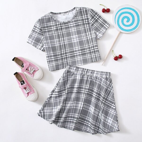 

Girls Plaid Tee & Skirt Set, Black and white