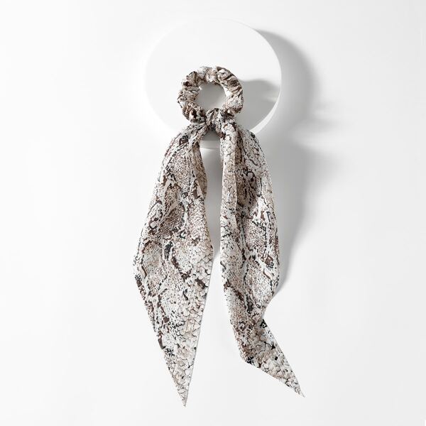 

Snakeskin Pattern Bow Knot Decor Scrunchie Scarf, Multicolor