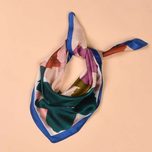 

Flower Pattern Bandana, Multicolor