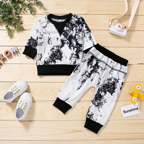 

Baby Boy Colorblock Sweatshirt With Sweatpants, Black and white