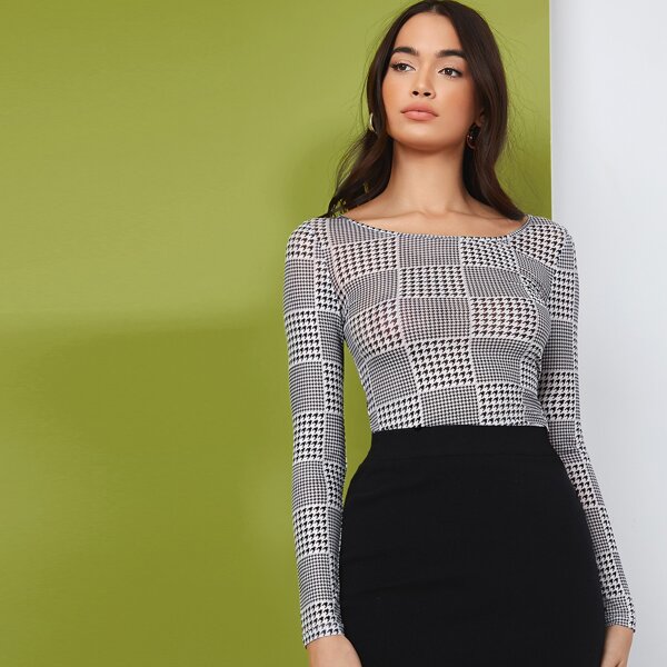 

Scoop Neck Houndstooth Mesh Top, Black and white