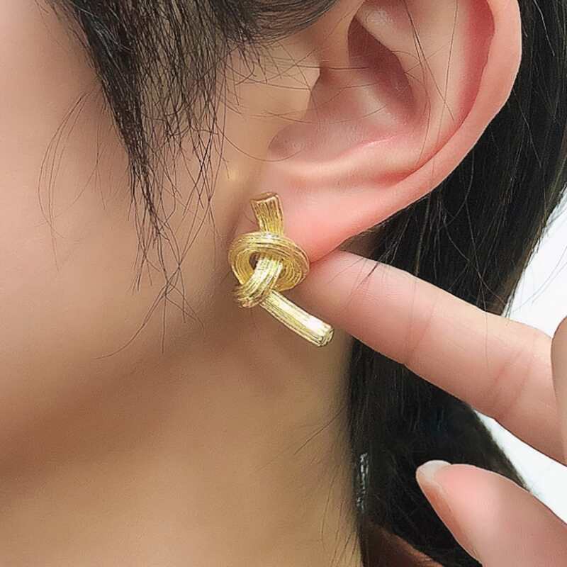 

Knot Decor Stud Earrings, Gold