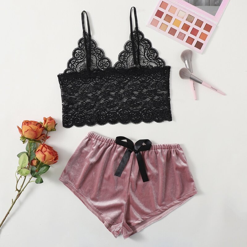 

Floral Lace Velvet Lingerie Set, Multicolor
