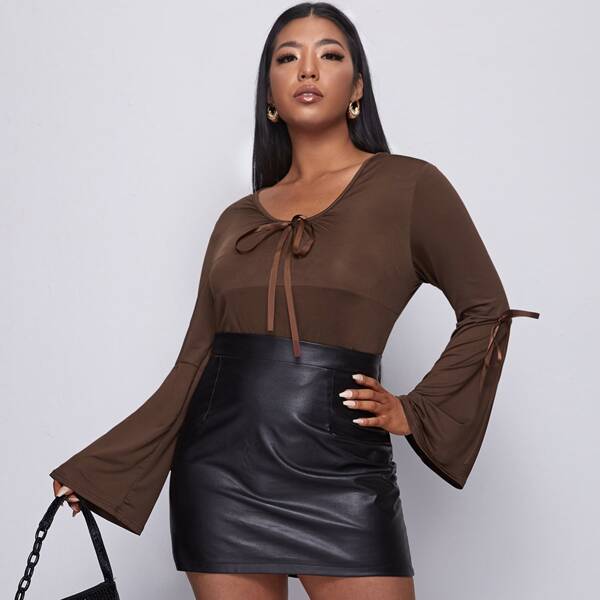 

Plus Knot Detail Solid Tee, Chocolate brown