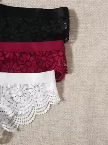 3入組花卉蕾絲內衣褲套裝