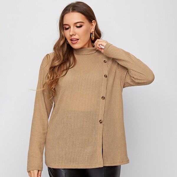 

Plus Mock Neck Button Front Split Tee, Camel