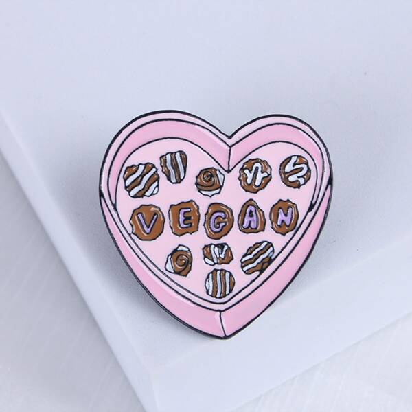 

Heart Design Brooch, Multicolor