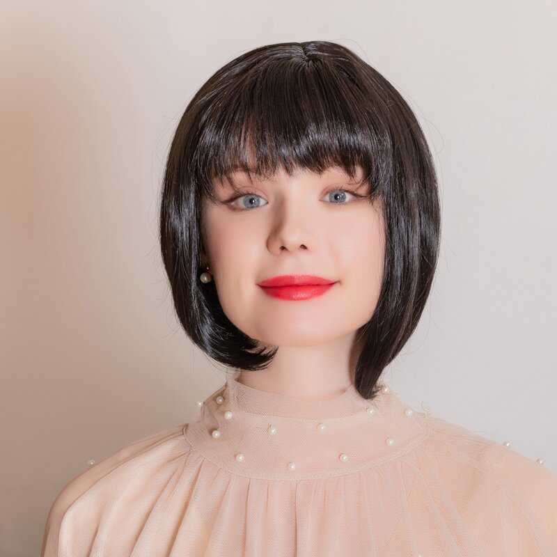 

Natural Short Wig With Bangs, Black