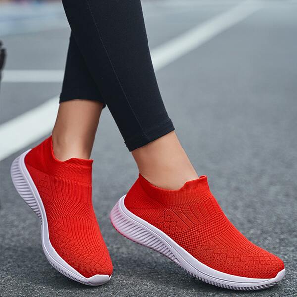 

Slip On Knit Running Shoes, Red