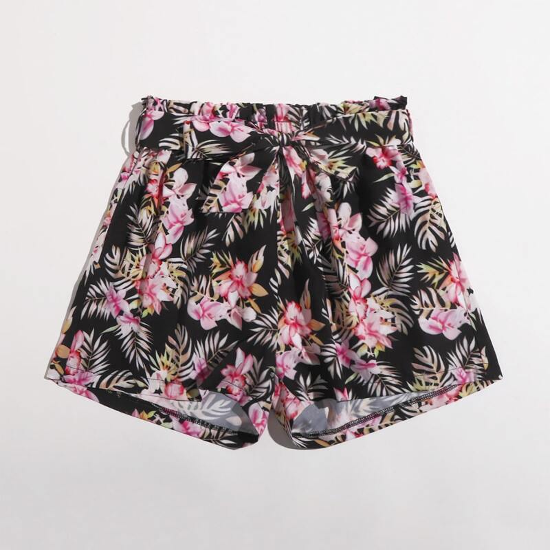 

Flower Graphic Belted Shorts, Multicolor