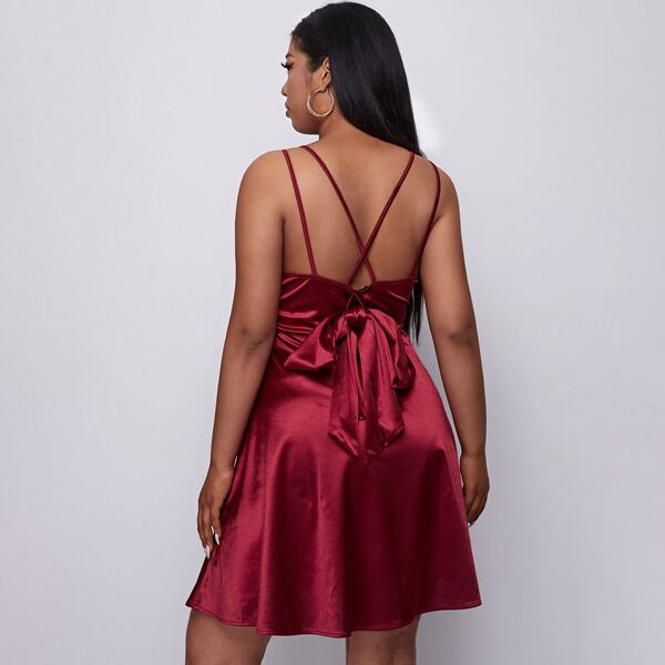

Plus Tie Back Satin Cami Dress, Burgundy