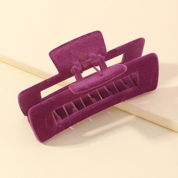 

Minimalist Hair Claw, Purple